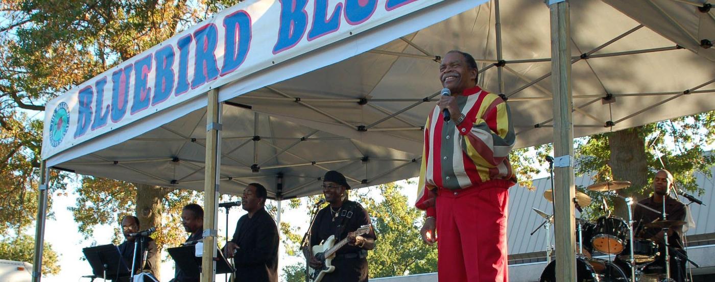 Performers onstage at the 2007 Bluebird Blues Festival
